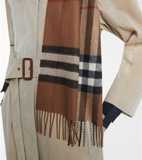 burberry scarf authenticity check|burberry giant check cashmere scarf.